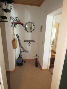 Garderobe im OG