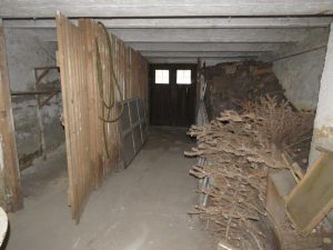 Kellerausgang in den Garten