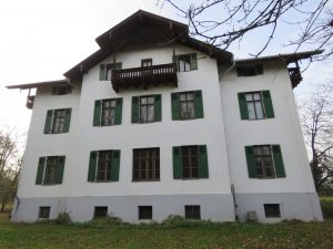 Ostansicht mit Gaube