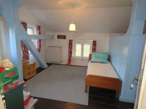 Kinderzimmer im DG