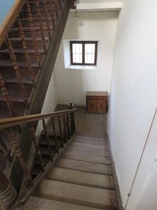 Zugang ins UG im Westflügel