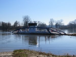 Poschinger Donaufähre