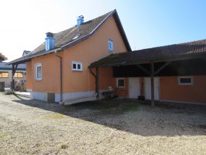 Einfamilienhaus mit Anbau