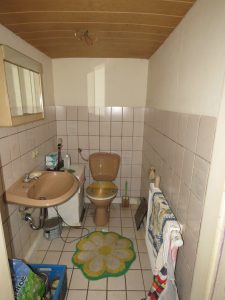 WC im EG