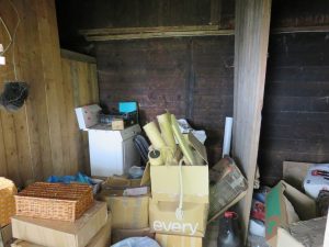 Lager im Holzschuppen
