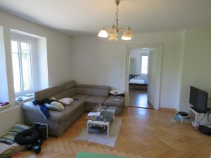 im Wohnzimmer 1. OG