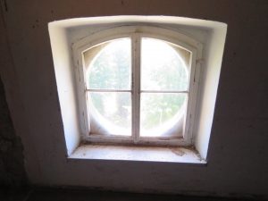 Fenster im DG