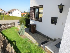 gepflasterter Hauszugang